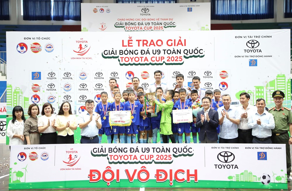 U9 Việt Hùng Thanh Hoá vô địch sau trận chung kết kịch tính - ảnh 2