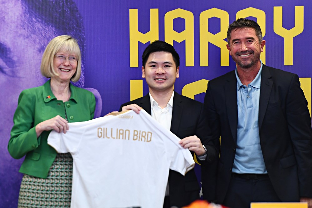 CLB bóng đá Hà Nội ra mắt HLV Harry Kewell - ảnh 4