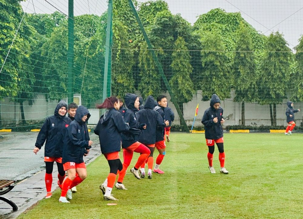 Đội tuyển nữ quốc gia tập luyện tích cực chuẩn bị cho SEA Games 33 - ảnh 2
