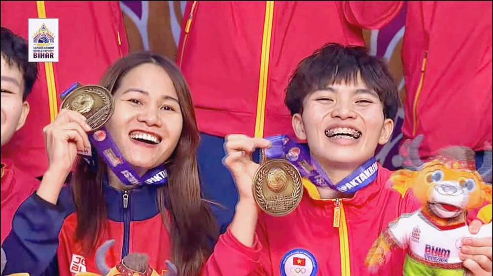 Thầy trò đội tuyển Cầu mây quốc gia mong mọi người tránh xa thuốc lá - ảnh 1