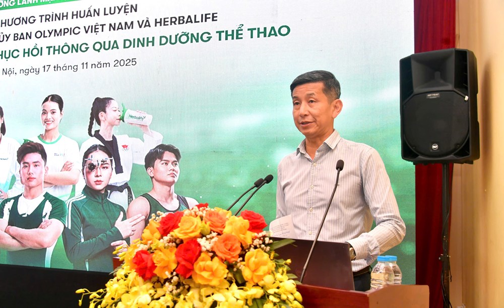 Đào tạo kiến thức dinh dưỡng và thể thao cho huấn luyện viên và vận động viên - ảnh 1