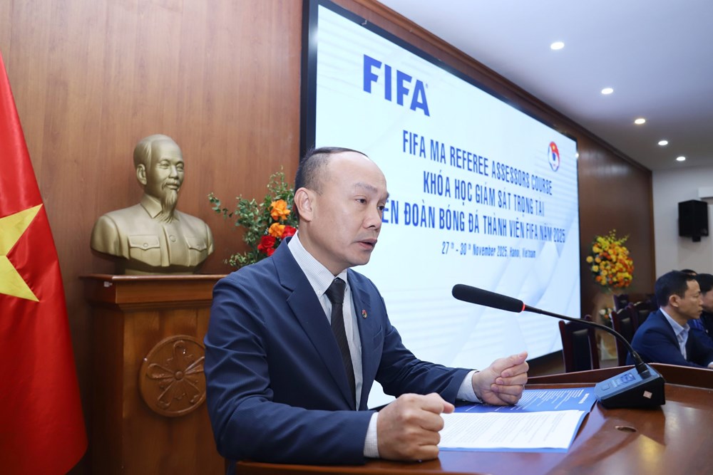 Khai mạc khóa học giám sát trọng tài LĐBĐ thành viên FIFA 2025 - ảnh 3