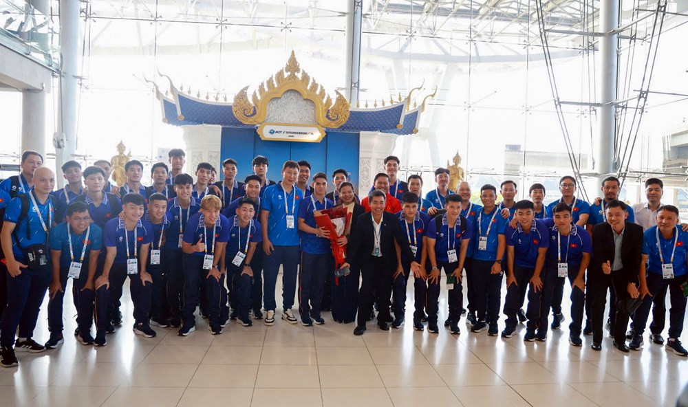 U22 Việt Nam đến Bangkok, sẵn sàng cho SEA Games 33 - ảnh 3