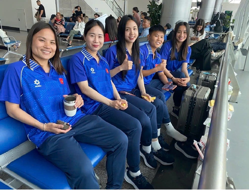 Đội tuyển nữ Việt Nam lên đường sang Thái Lan tham dự SEA Games 33 - ảnh 2