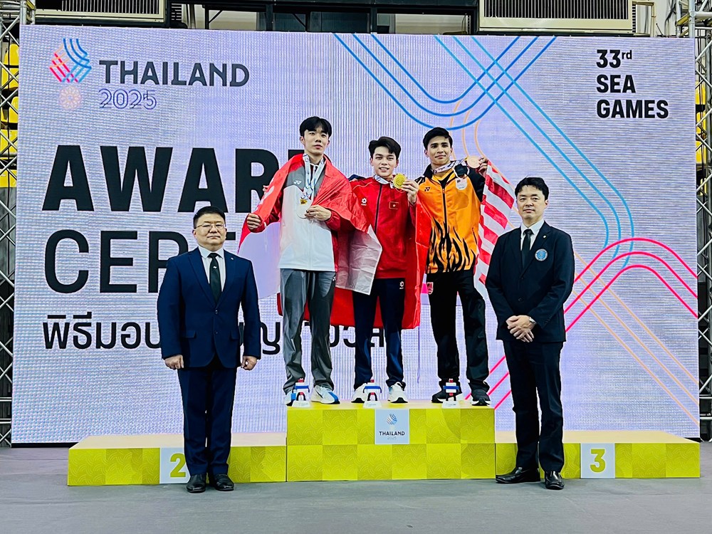 Hai “ngôi sao vàng” của thể dục dụng cụ TP.HCM tỏa sáng tại SEA Games 33 - ảnh 4