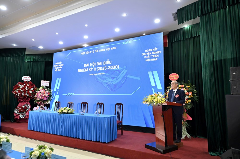 Ông Vương Bích Thắng tiếp tục được tín nhiệm giữ cương vị Chủ tịch Hiệp hội Ô tô Thể thao Việt Nam - ảnh 2