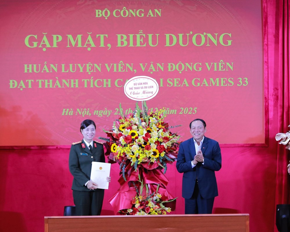 Bộ Công an gặp mặt, biểu dương các VĐV, HLV xuất sắc tại SEA Games 33 - ảnh 3