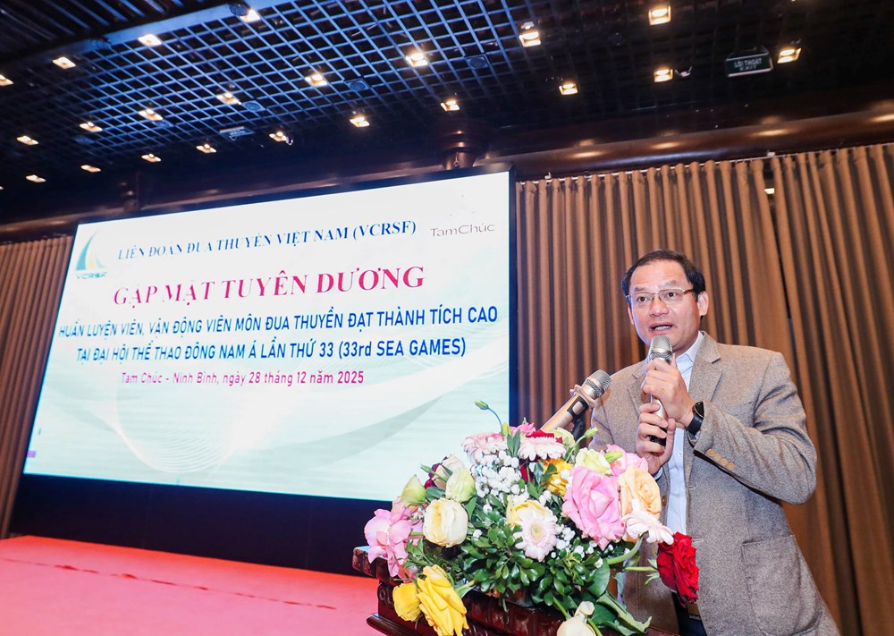 Trao thưởng 312 triệu đồng tôn vinh những tấm huy chương xuất sắc của Đua thuyền Việt Nam - ảnh 1