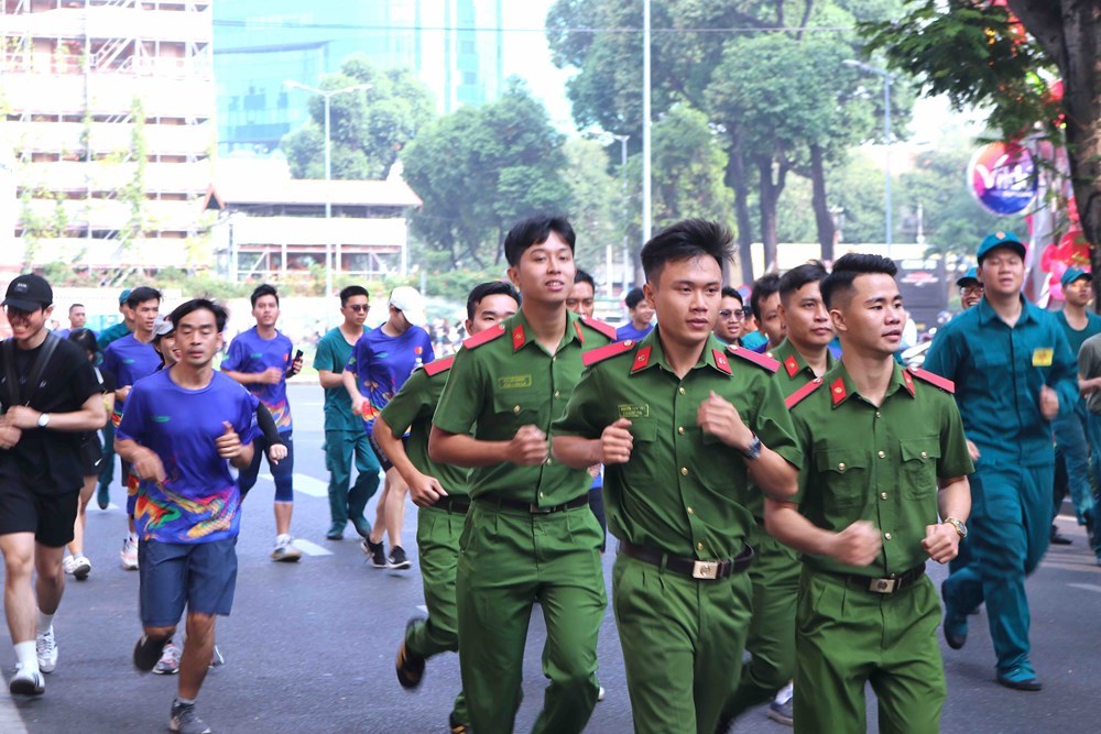 TP.HCM tổ chức Ngày chạy Olympic vì sức khỏe toàn dân  - ảnh 1