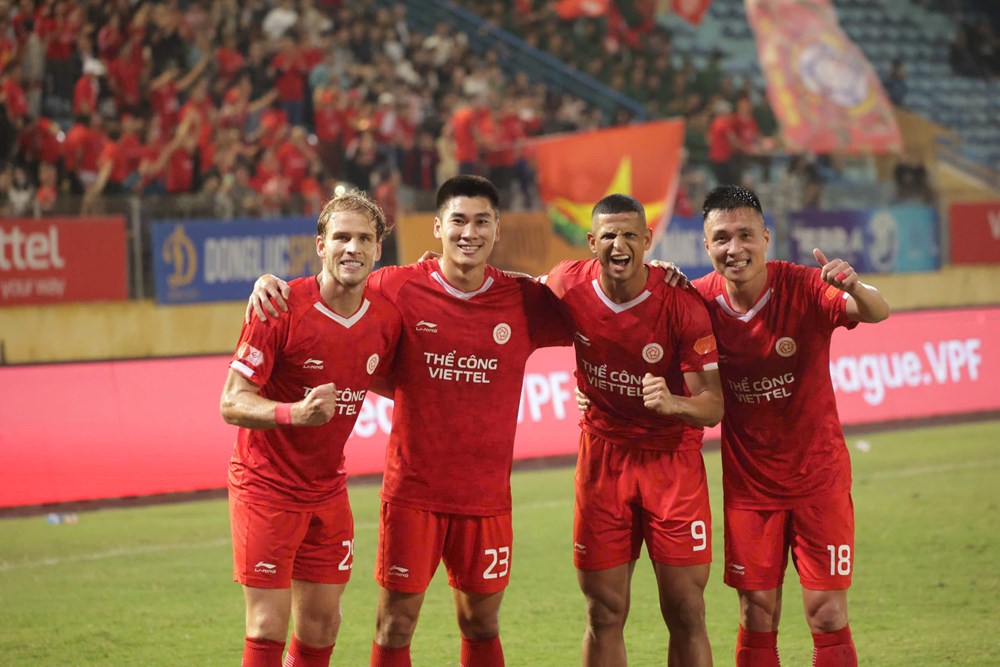 Thể Công - Viettel bám sát CAHN trong cuộc đua vô địch - ảnh 1