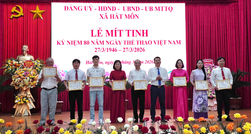 Hát Môn đẩy mạnh phát triển thể thao quần chúng - ảnh 3