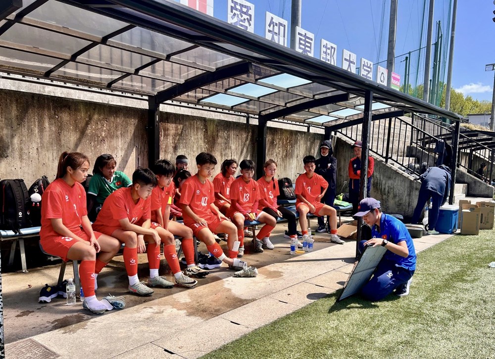 U17 nữ Việt Nam khép lại chuyến tập huấn Nhật Bản bằng trận hòa 2-2 - ảnh 2
