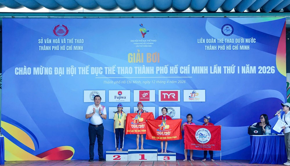 Sôi động Giải bơi chào mừng Đại hội TDTT TP.HCM lần thứ I năm 2026 - ảnh 3