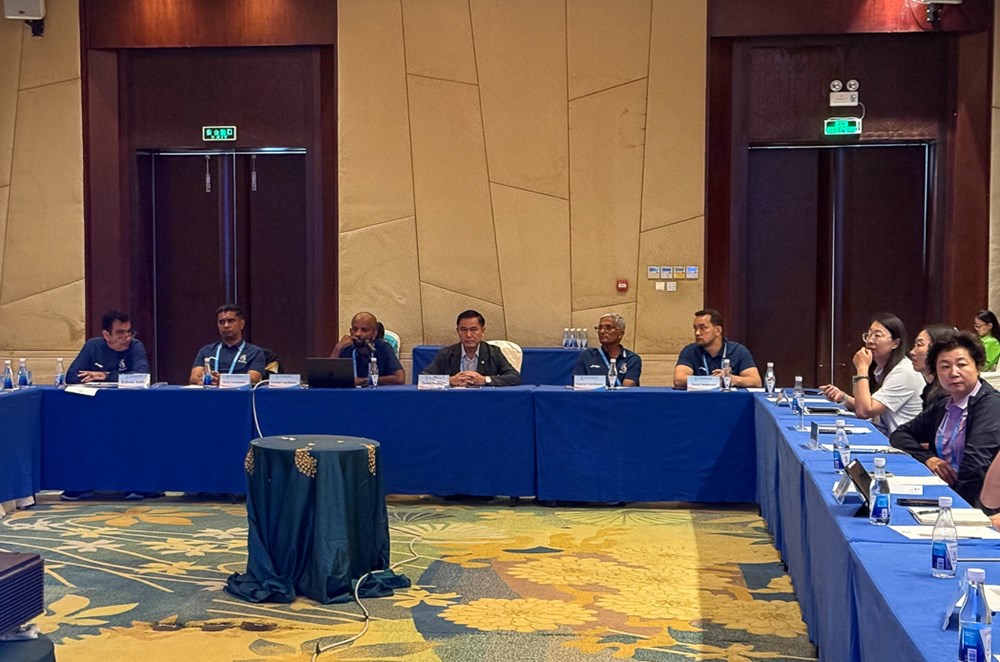 Phó Chủ tịch VFF Trần Anh Tú giữ vai trò Trưởng đoàn AFC điều hành môn bóng đá bãi biển - ảnh 1