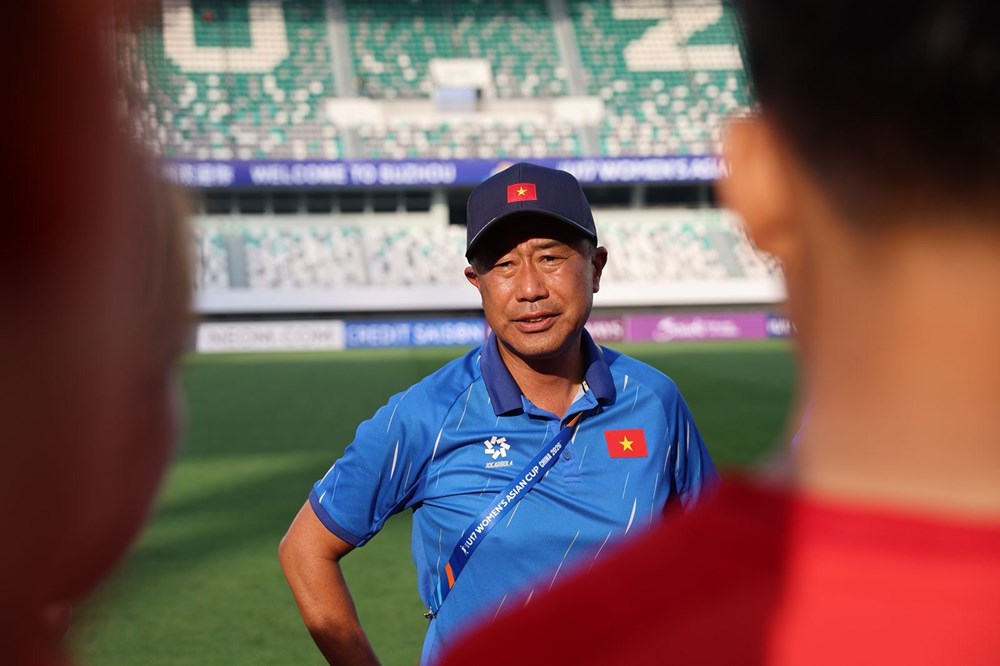 HLV Masahiko Okiyama tiếc nuối khi U17 nữ Việt Nam lỡ hẹn World Cup - ảnh 1