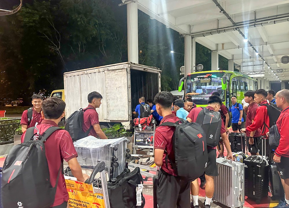 U19 Việt Nam có mặt tại Indonesia, sẵn sàng cho giải U19 Đông Nam Á 2026 - ảnh 1