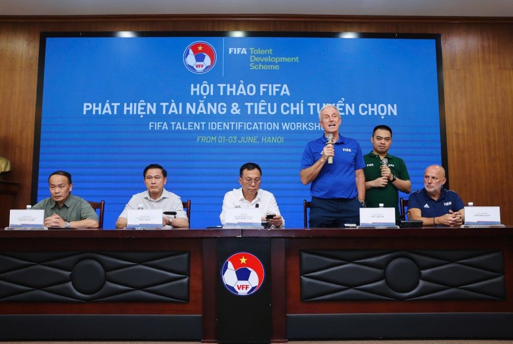 Hội thảo FIFA về phát hiện và tuyển chọn tài năng trẻ - ảnh 2