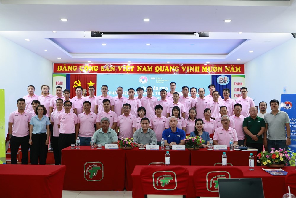 Khai mạc Hội thảo FIFA về phát hiện và tuyển chọn tài năng trẻ - ảnh 4