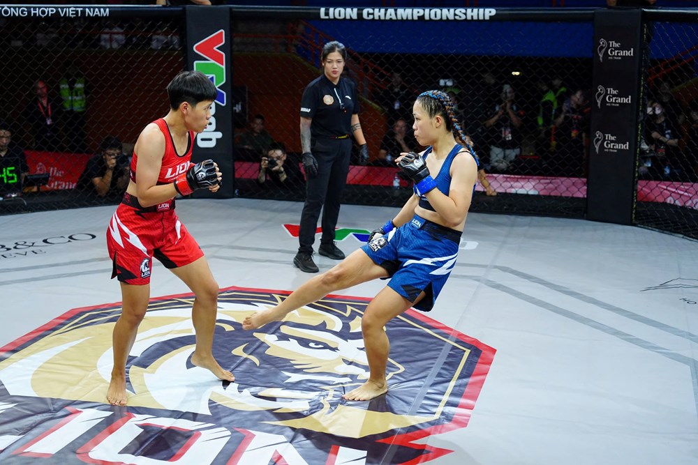 Học trò Johnny Trí Nguyễn thắng knock-out võ sĩ Philippines chỉ sau 2 phút - ảnh 2