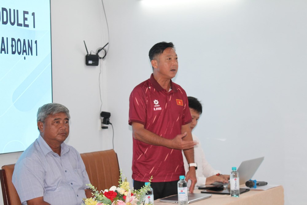 Khai mạc khóa học Huấn luyện viên chứng chỉ 'A' AFC/VFF giai đoạn 1 - ảnh 3
