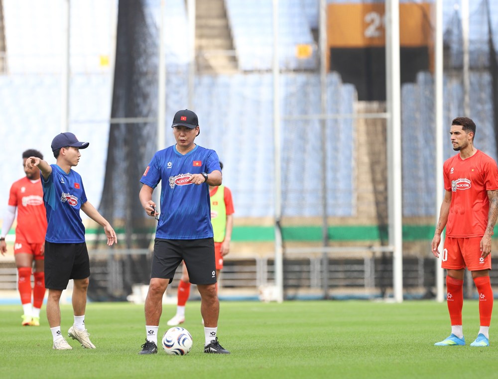 Đội tuyển Việt Nam hoàn thiện phương án tấn công trước màn thử sức với Yongin FC - ảnh 1