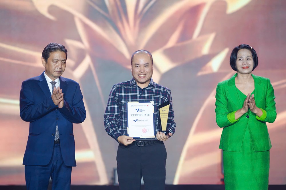 Trang Pháp và Leslie làm nóng đêm Gala The Grand Esports 2026 - ảnh 2