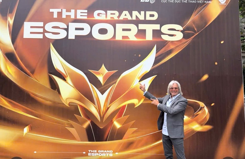 Trang Pháp và Leslie làm nóng đêm Gala The Grand Esports 2026 - ảnh 4