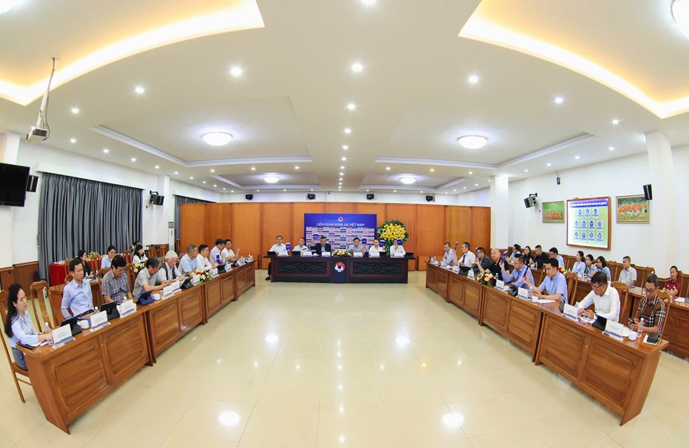 Ban Chấp hành VFF thông qua nhiều nội dung quan trọng, đẩy nhanh công tác chuẩn bị Đại hội khóa X - ảnh 1