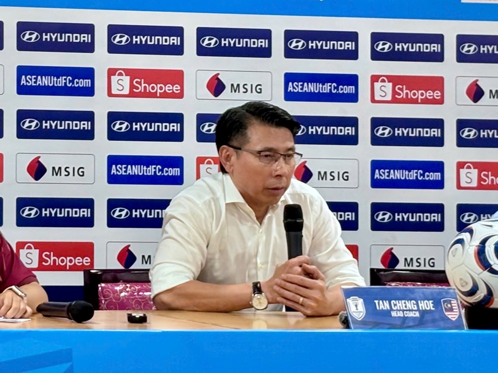 HLV Kim Sang-sik tiết lộ chuyện sinh nhật Đình Bắc, Xuân Son muốn thêm một lần vô địch ASEAN Cup - ảnh 2