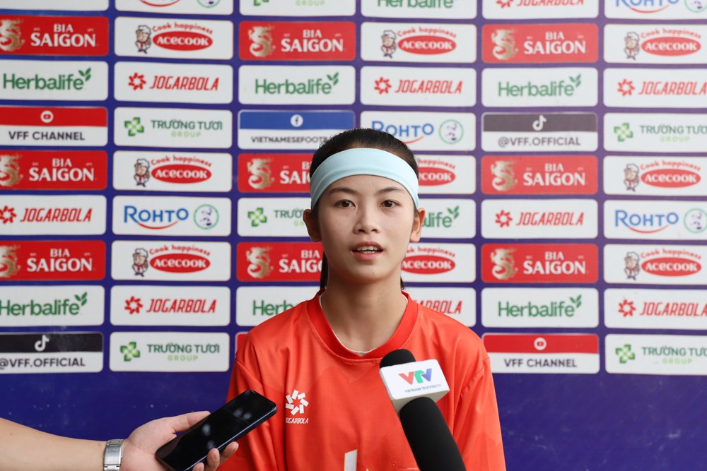 Trương Yến Linh hướng tới mục tiêu cùng U17 nữ Việt Nam giành vé dự vòng chung kết châu Á - ảnh 1