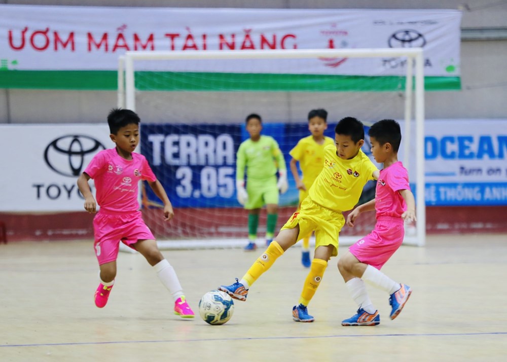 Hai cặp bán kết hứa hẹn kịch tính - ảnh 1