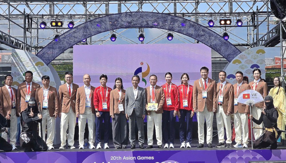 Quốc kỳ Việt Nam tung bay tại ASIAD 20 - ảnh 4