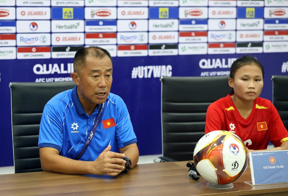 “U17 nữ Việt Nam thắng đậm nhờ giữ được sự bình tĩnh” - ảnh 1