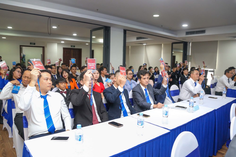 PGS.TS Đặng Hà Việt tiếp tục giữ chức Chủ tịch Liên đoàn Trượt băng và Roller Việt Nam - ảnh 3