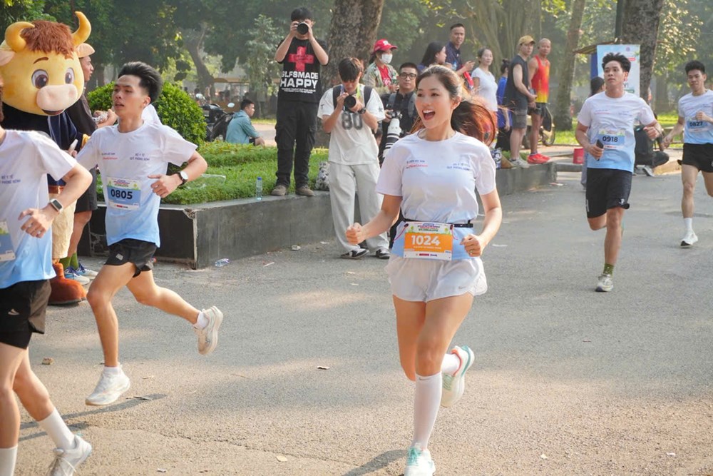 Những bước chạy vì không gian không khói thuốc - ảnh 4
