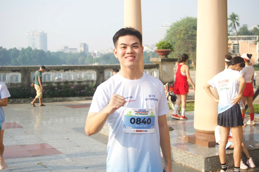 Những bước chạy vì không gian không khói thuốc - ảnh 6
