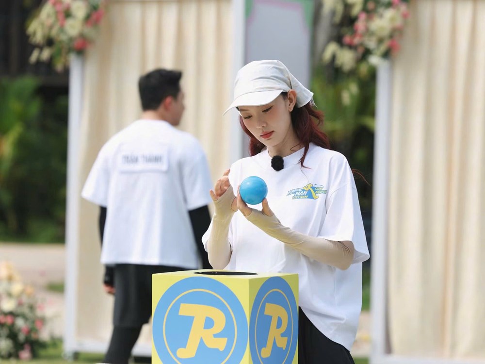 Minh Hằng tung chiêu hiểm, khiến Trấn Thành liên tiếp loại nhầm đồng đội ở “Running Man” - ảnh 2