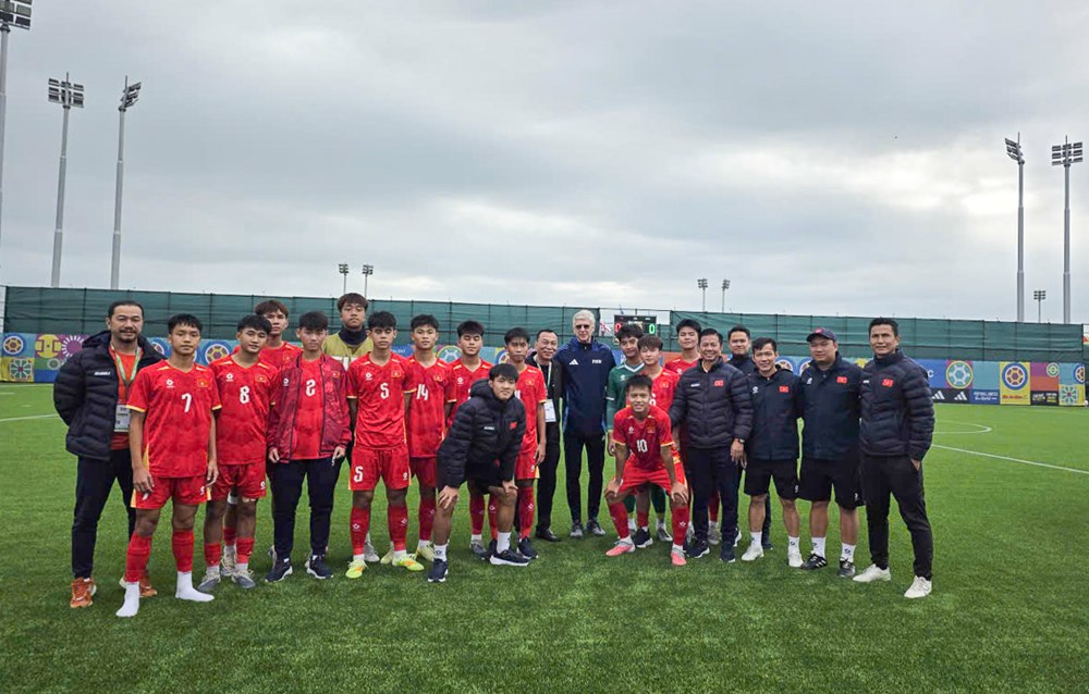 U15 Việt Nam lỡ cơ hội đi tiếp, Chủ tịch LĐBĐ Việt Nam động viên toàn đội - ảnh 1