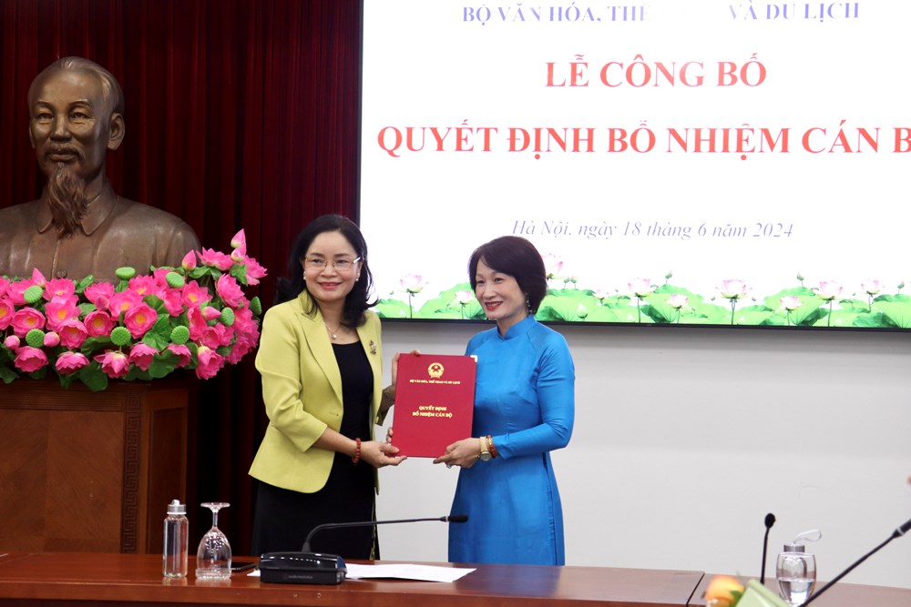 Bộ VHTTDL công bố và trao quyết định bổ nhiệm cán bộ - ảnh 3