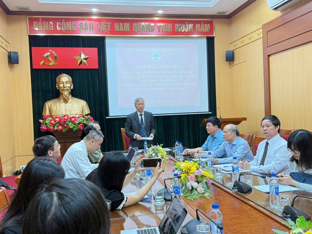 Nhiều hoạt động hướng tới Ngày truyền thống người cao tuổi - ảnh 1
