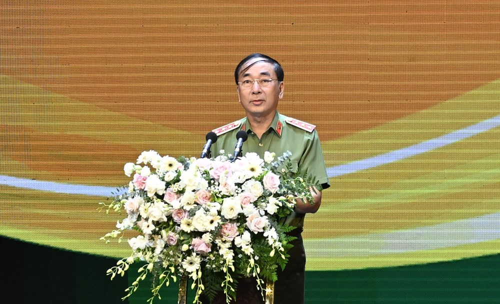 Khai mạc Liên hoan Nghệ thuật sân khấu chuyên nghiệp toàn quốc về “Hình tượng người chiến sĩ công an nhân dân“ - ảnh 2