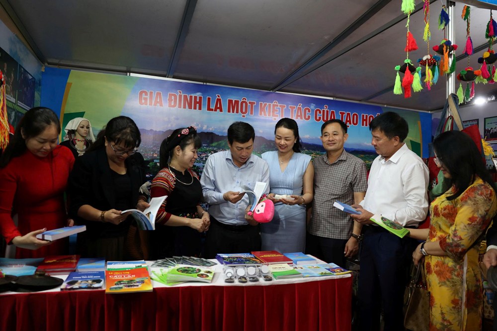 Khai mạc Ngày hội Gia đình Việt Nam năm 2025 - ảnh 5