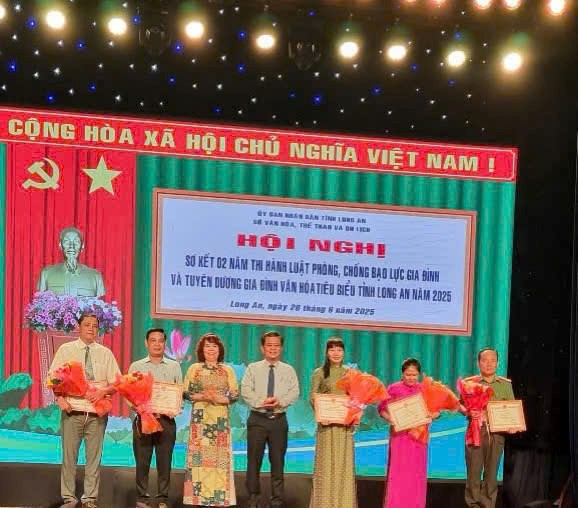 Nhân rộng các mô hình gia đình văn hóa tiêu biểu - ảnh 3