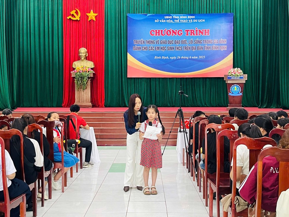 Bình Định: Truyền thông về giáo dục đạo đức, lối sống trong gia đình dành cho học sinh THCS - ảnh 3