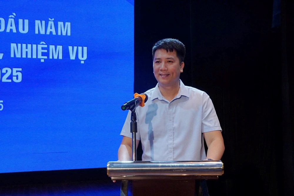 Vì sao "Bệnh sĩ” sau hơn ba thập kỷ vẫn chưa hạ nhiệt? - ảnh 1