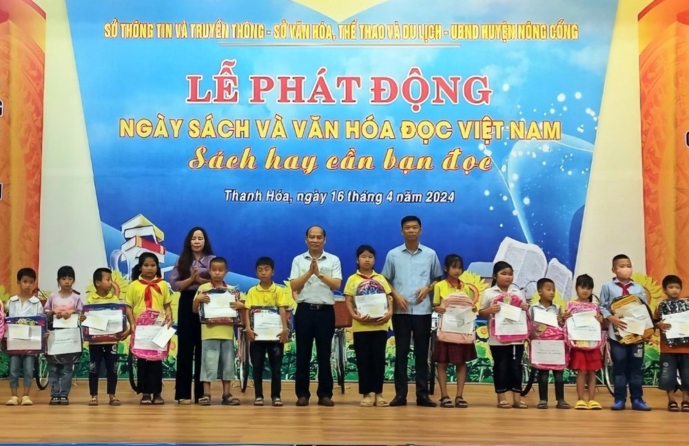 Thanh Hóa phát động Ngày Sách và Văn hóa đọc Việt Nam - ảnh 3