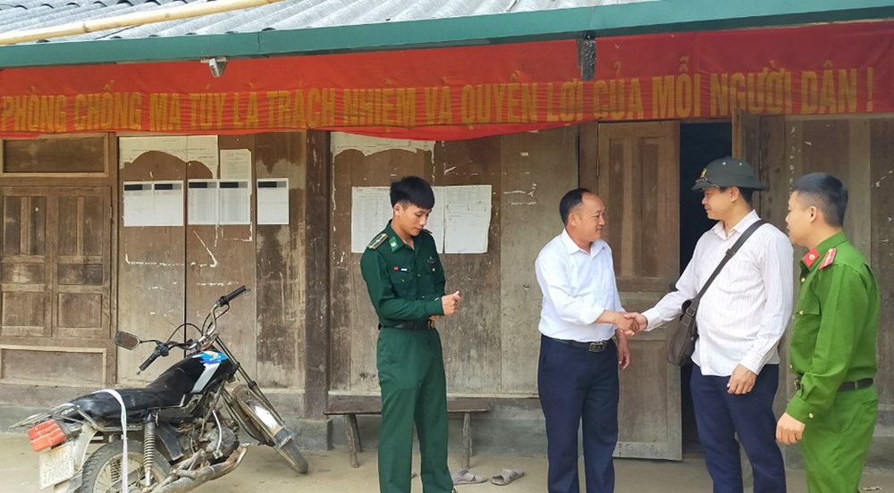 Hiệu quả từ mô hình “Bản sạch về tội phạm và tệ nạn ma túy” - ảnh 2