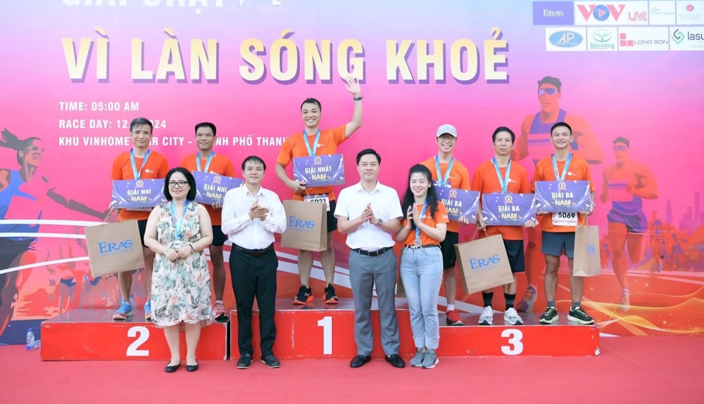 Sôi nổi giải chạy 'Vì làn sóng khỏe' - ảnh 7