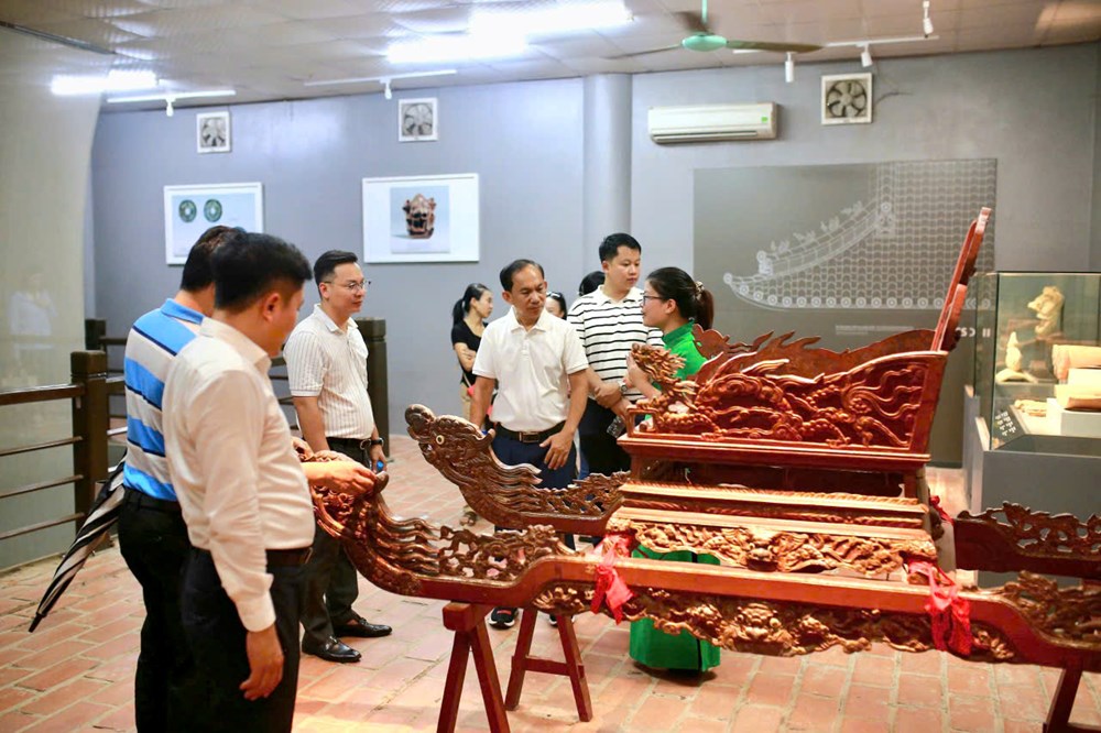 Đoàn cán bộ Văn phòng Bộ Thông tin, Văn hóa và Du lịch Lào thăm và làm việc tại Ninh Bình - ảnh 2