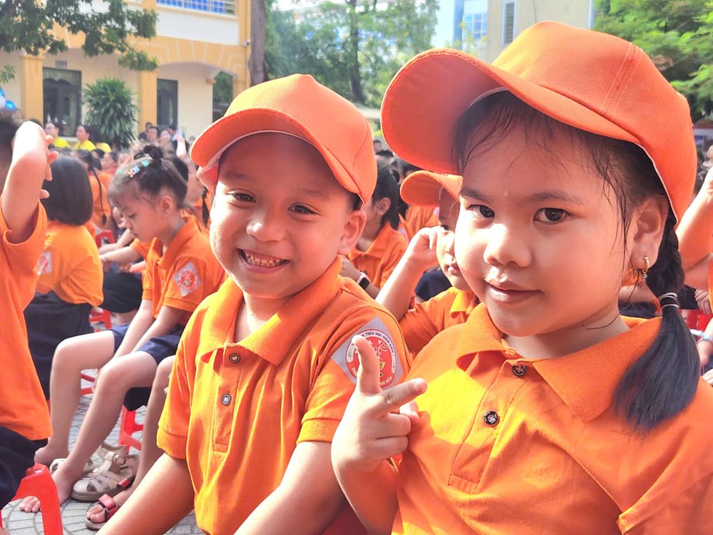 Hơn 900.000 học sinh Thanh Hoá nô nức khai giảng năm học mới - ảnh 1